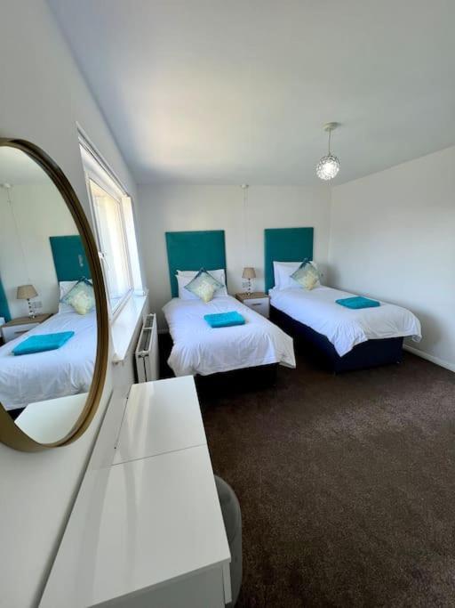 Welsh Getaway Home No 2 - 10 Mins To Bike Park Wales Merthyr Tydfil Exteriör bild